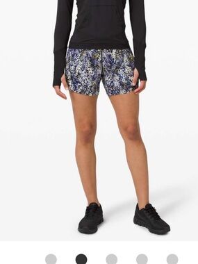 lululemon athletica Floral Metropolis Multi Running Shorts